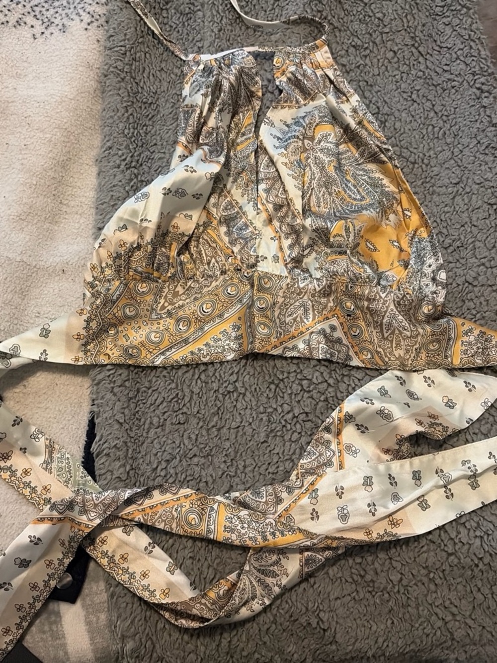 Women's Paisley Print Wrap Halter Top - Yellow & Cream